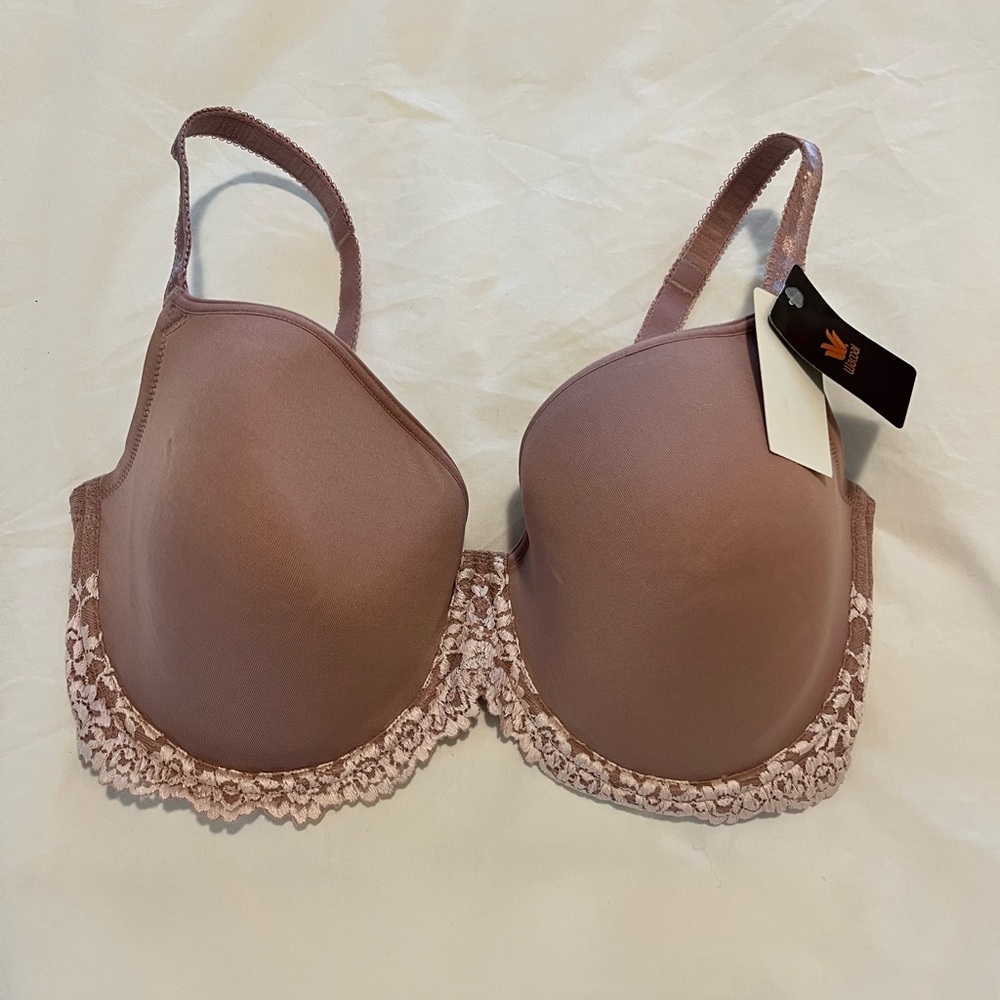 NWT Wacoal Embrace Lace Mauve Bra